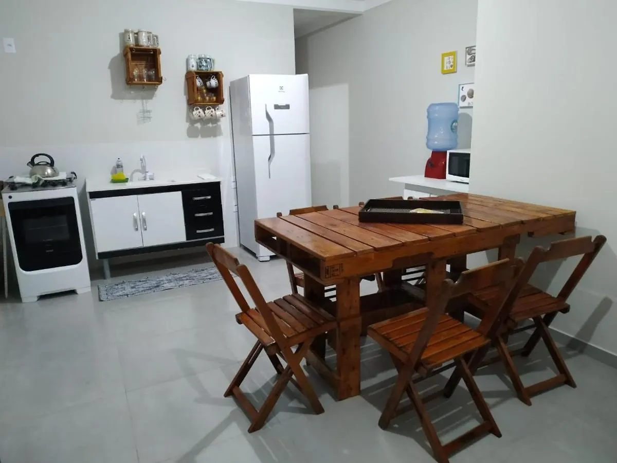 Apt 2Qts Na Praia Da Pinheira 20 Min Da Guarda Do Embau Пальоса 0*,  Бразилия