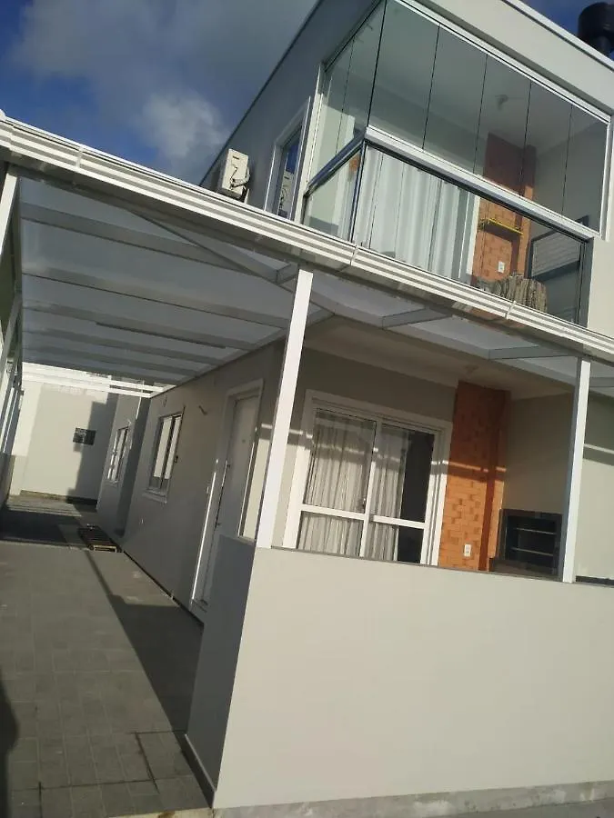 Apt 2Qts Na Praia Da Pinheira 20 Min Da Guarda Do Embau Пальоса